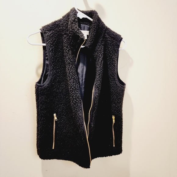 J. CREW Women's black teddy sherpa vest size S - Picture 9 of 10